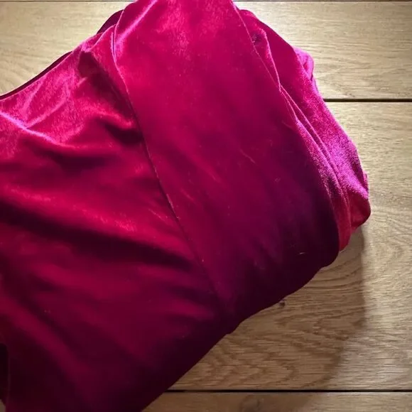 Pyramid Collection Women Velvet Maxi Dress Goth Witchy Vamp Whimsigoth Rennaisan - Picture 6 of 6